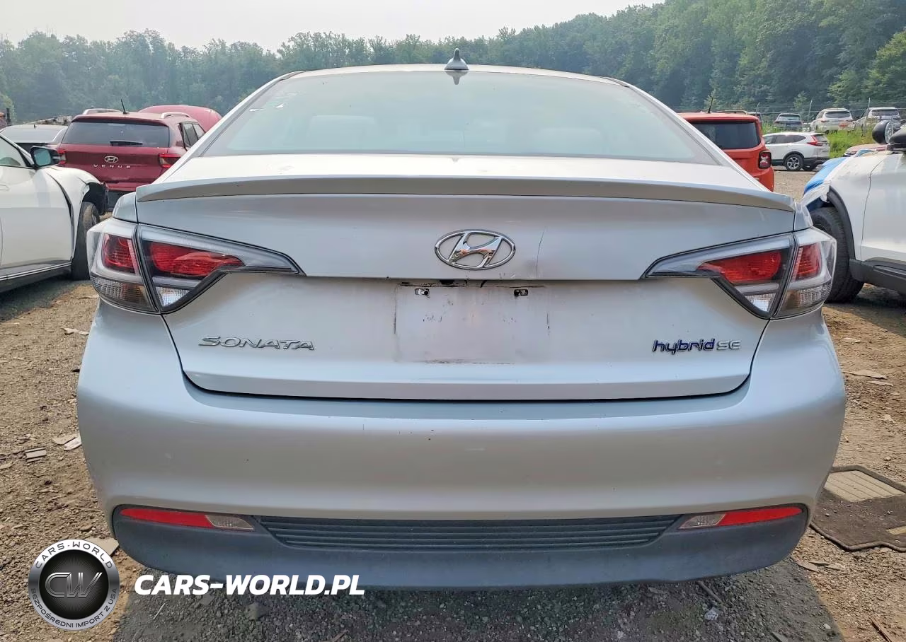 2017 Hyundai Sonata VIN:KMHE24L16HA058045 - 6