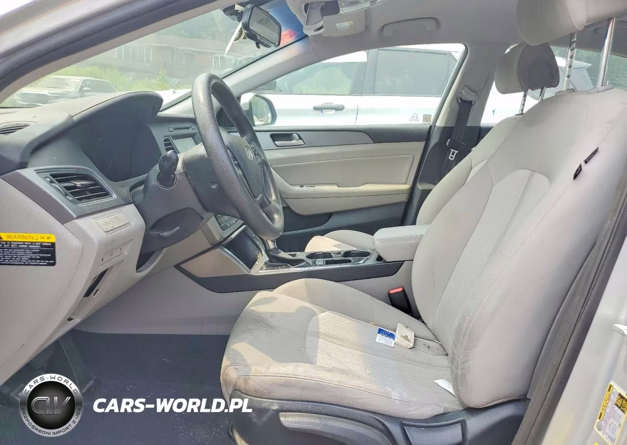 2017 Hyundai Sonata VIN:KMHE24L16HA058045 - 7