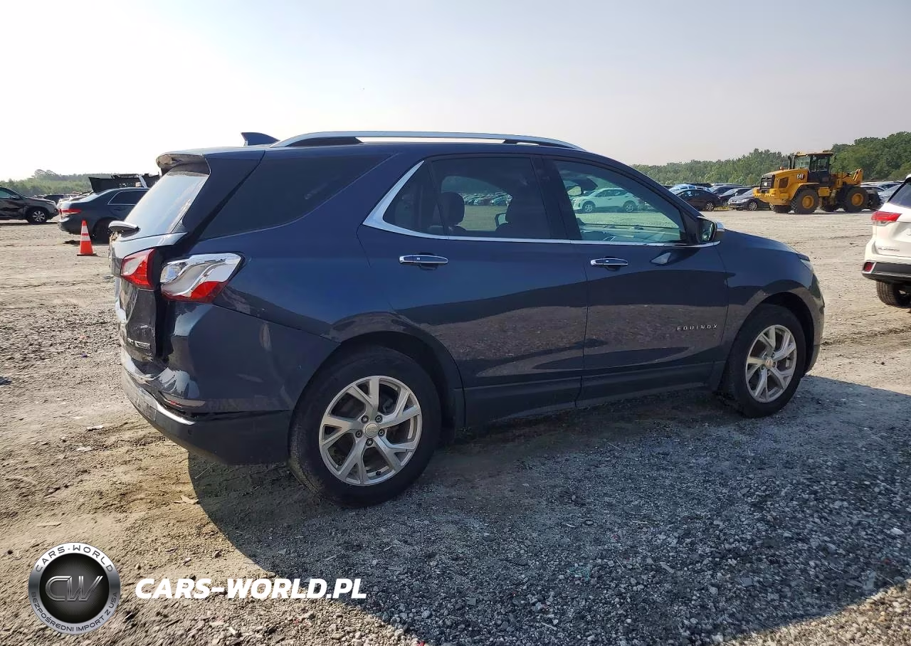 2018 Chevrolet Equinox Premier VIN:3GNAXVEV0JS641085 - 3