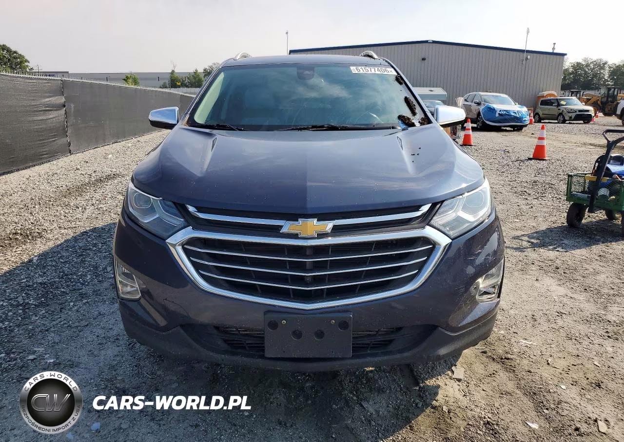 2018 Chevrolet Equinox Premier VIN:3GNAXVEV0JS641085 - 5