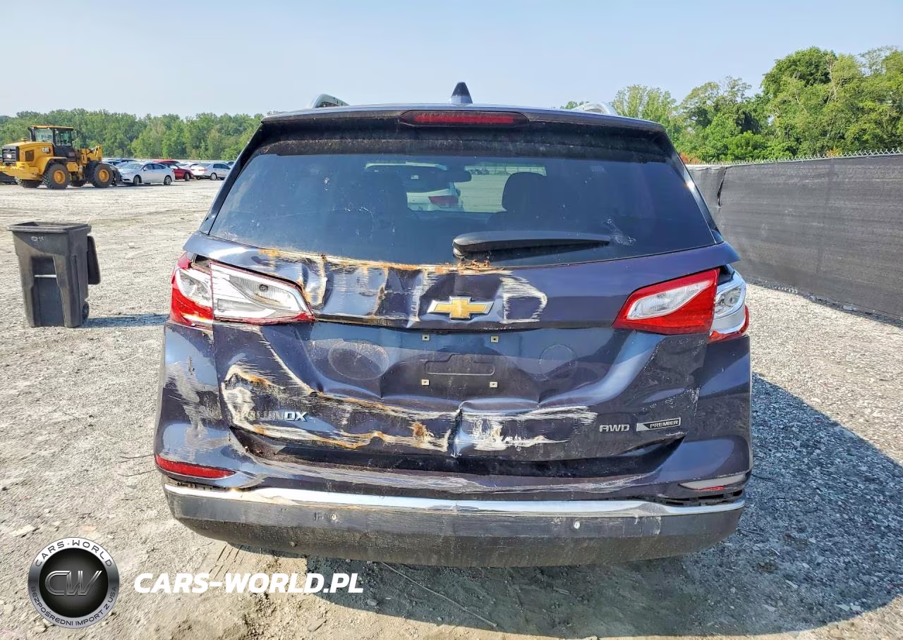 2018 Chevrolet Equinox Premier VIN:3GNAXVEV0JS641085 - 6