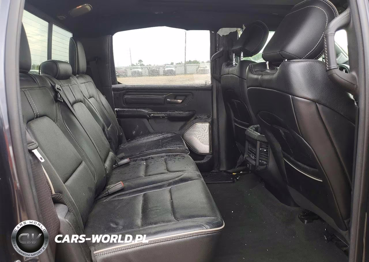 2021 Ram 1500 Limited VIN:1C6SRFHT4MN563701 - 10