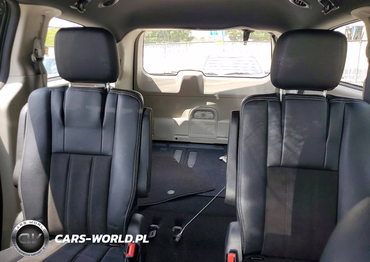 2019 Dodge Grand Caravan Sxt VIN:2C4RDGCG8KR520422 - 10