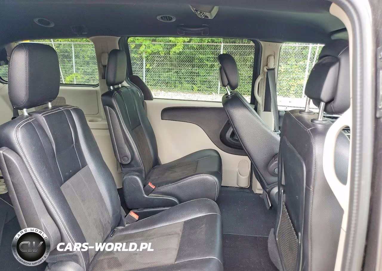 2019 Dodge Grand Caravan Sxt VIN:2C4RDGCG8KR520422 - 11