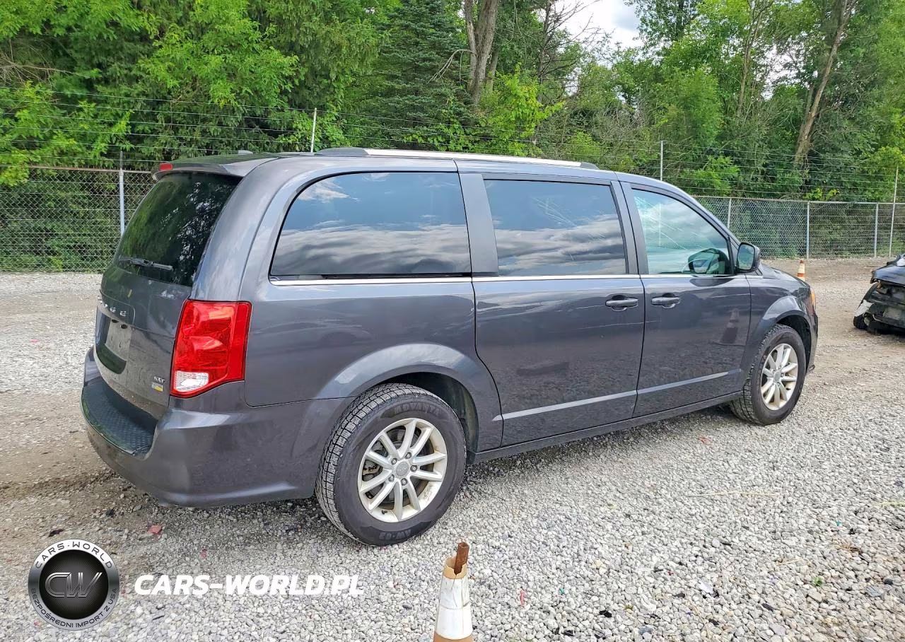 2019 Dodge Grand Caravan Sxt VIN:2C4RDGCG8KR520422 - 3