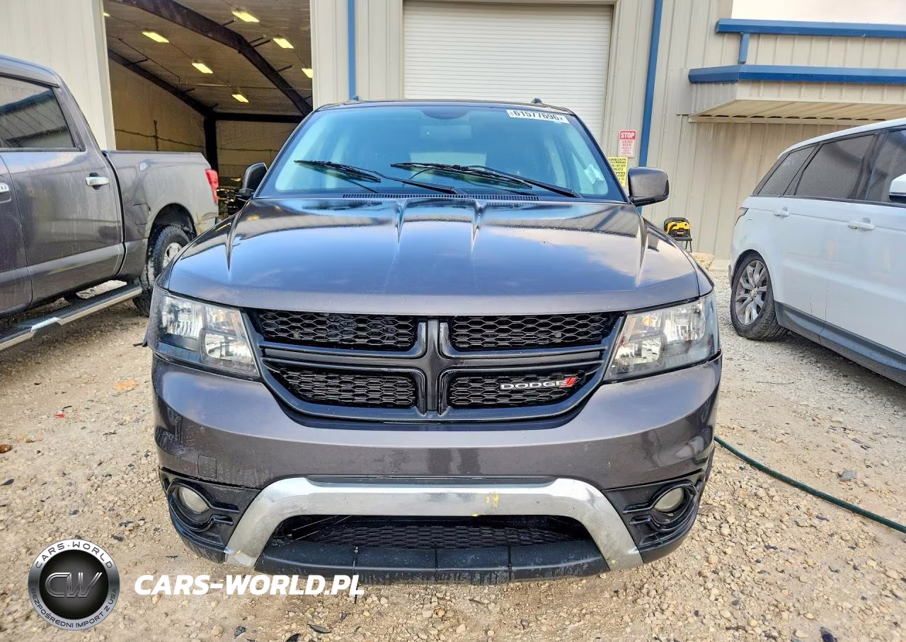 2018 Dodge Journey Crossroad VIN:3C4PDCGB4JT141315 - 5