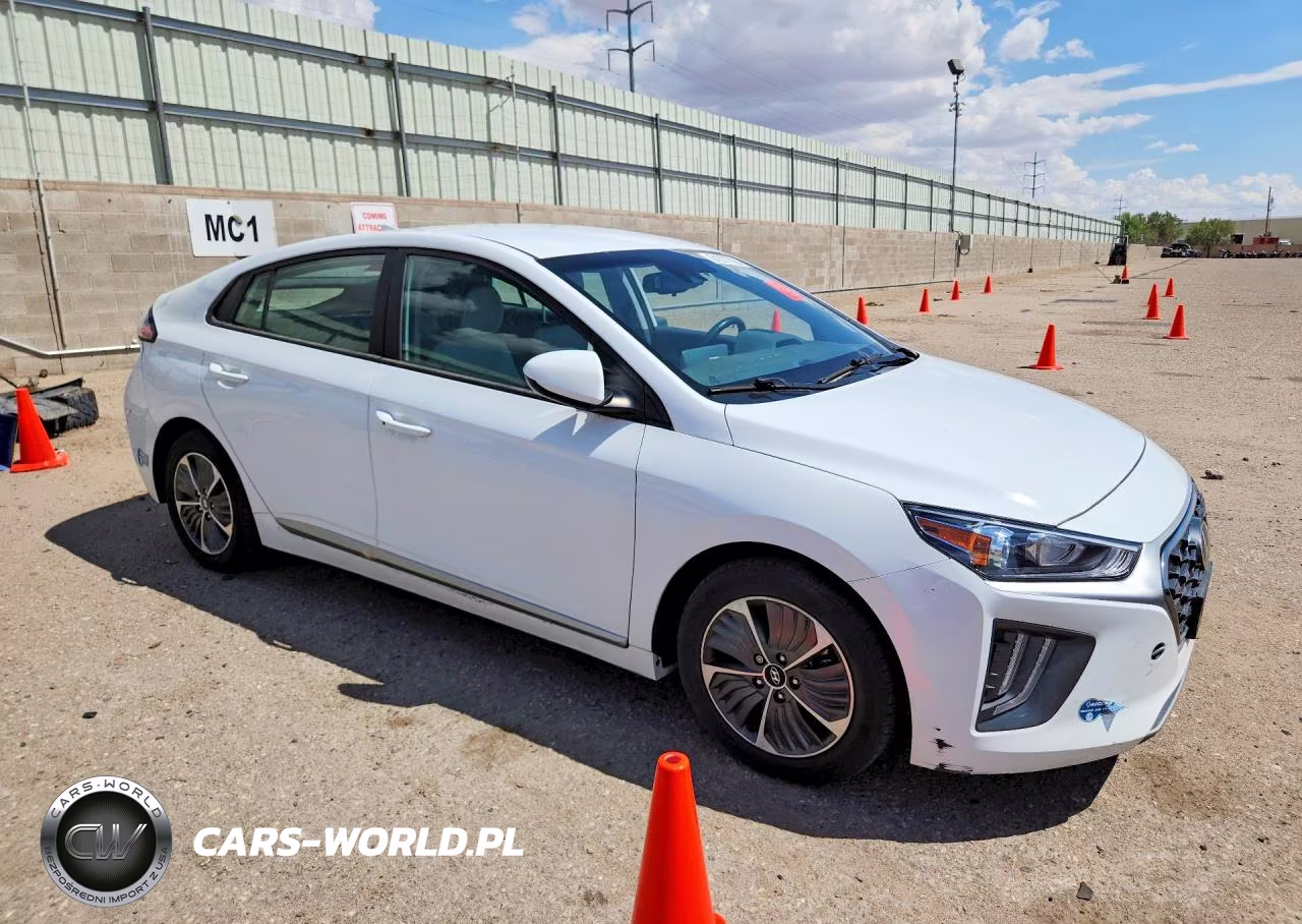 2021 Hyundai Ioniq Se VIN:KMHC65LD3MU254996 - 4