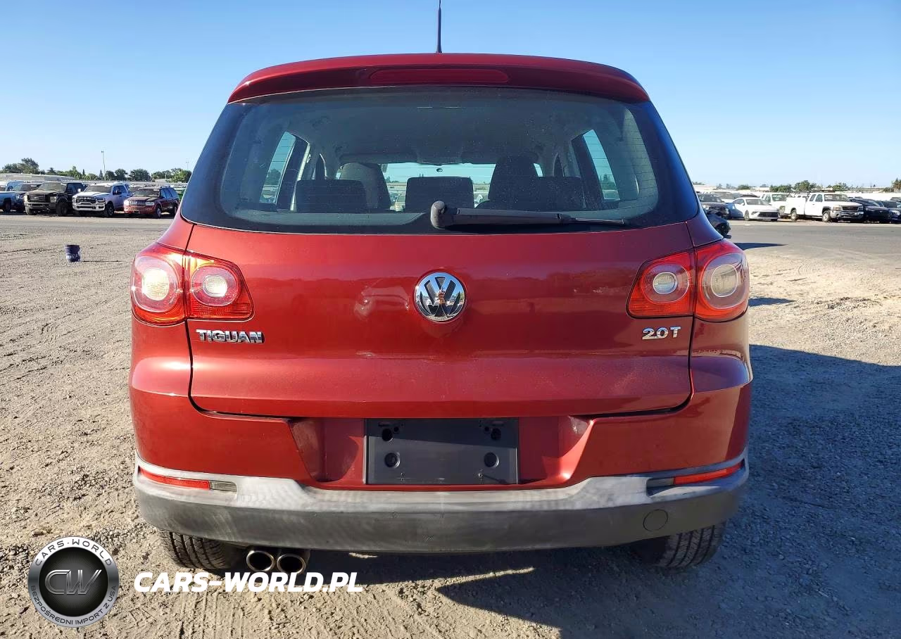 2010 Volkswagen Tiguan S VIN:WVGAV7AX4AW000474 - 6