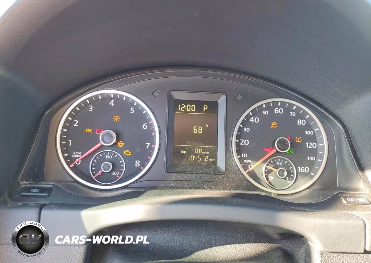 2010 Volkswagen Tiguan S VIN:WVGAV7AX4AW000474 - 9