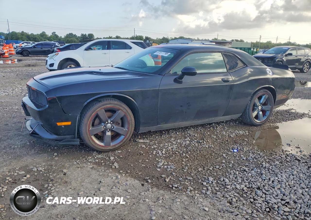 2014 Dodge Challenger Sxt – zdjęcie 1 z 12