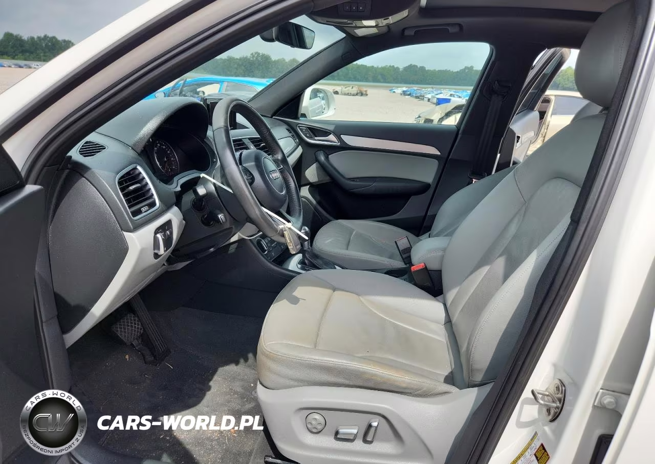 2018 Audi Q3 Premium VIN:WA1BCCFS0JR023943 - 7