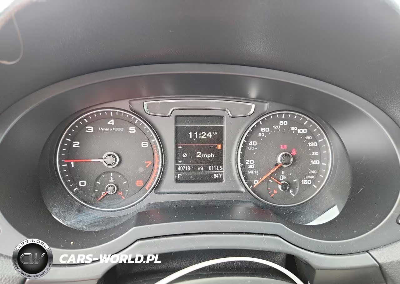 2018 Audi Q3 Premium VIN:WA1BCCFS0JR023943 - 9