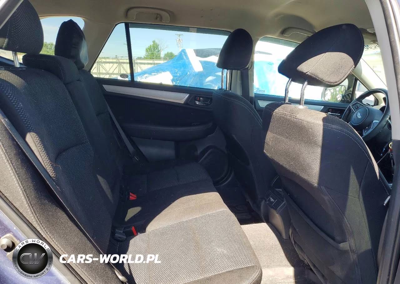 2018 Subaru Outback 2.5I Premium VIN:4S4BSAFC9J3386312 - 11