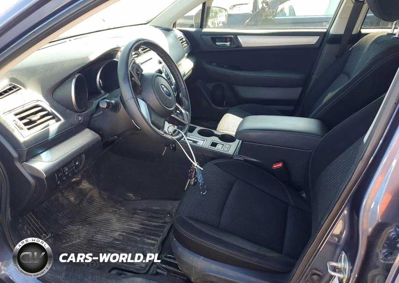 2018 Subaru Outback 2.5I Premium VIN:4S4BSAFC9J3386312 - 7