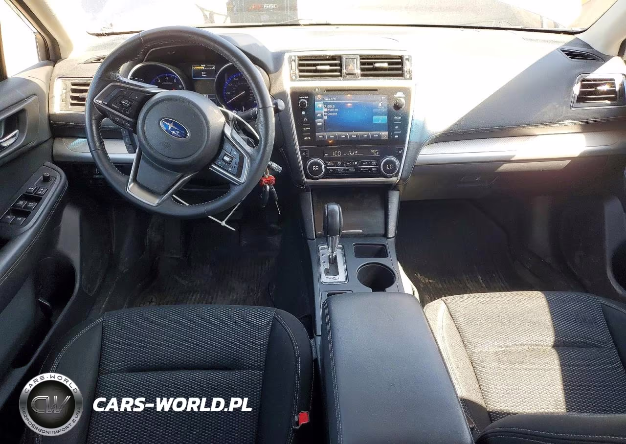 2018 Subaru Outback 2.5I Premium VIN:4S4BSAFC9J3386312 - 8