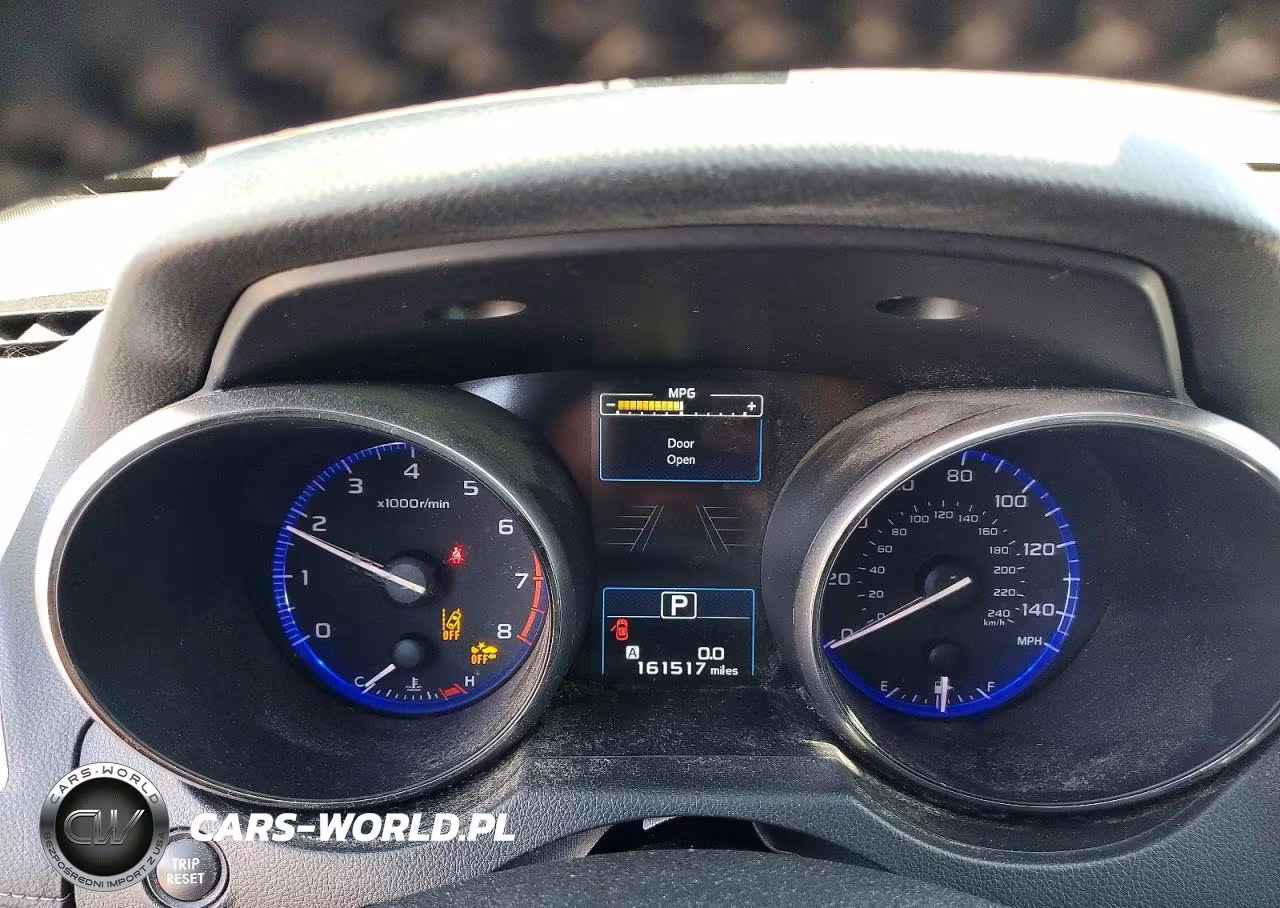 2018 Subaru Outback 2.5I Premium VIN:4S4BSAFC9J3386312 - 9