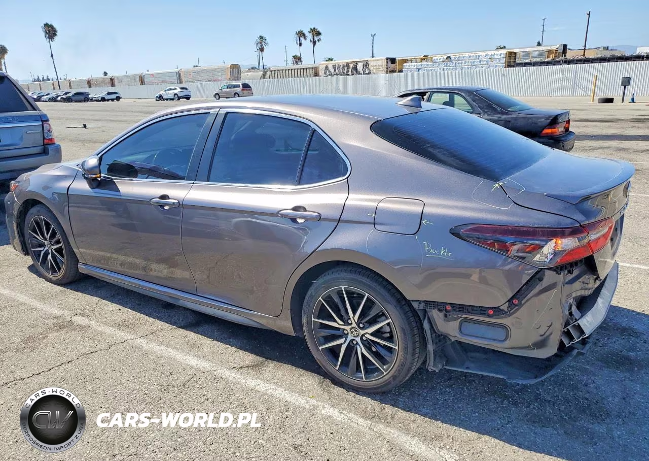 2022 Toyota Camry Se VIN:4T1G11AK5NU656112 - 2