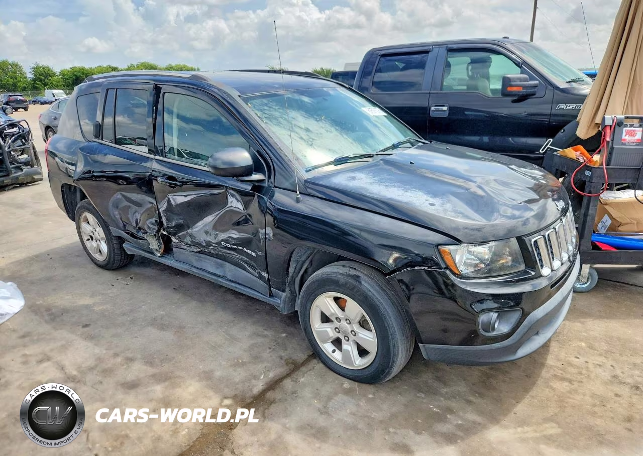 2014 Jeep Compass Sport VIN:1C4NJCBA0ED777028 - 4