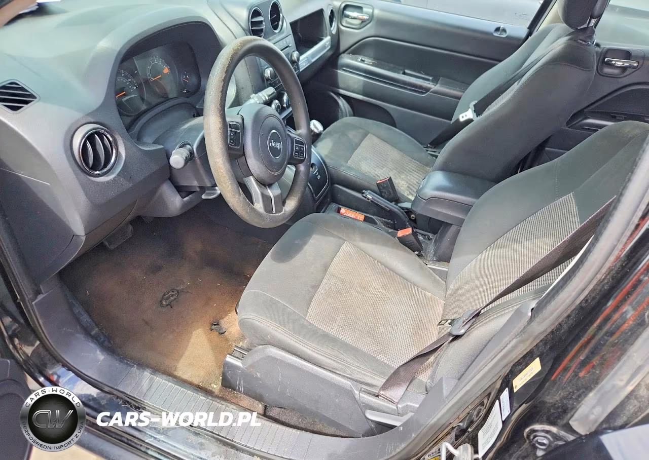 2014 Jeep Compass Sport VIN:1C4NJCBA0ED777028 - 7