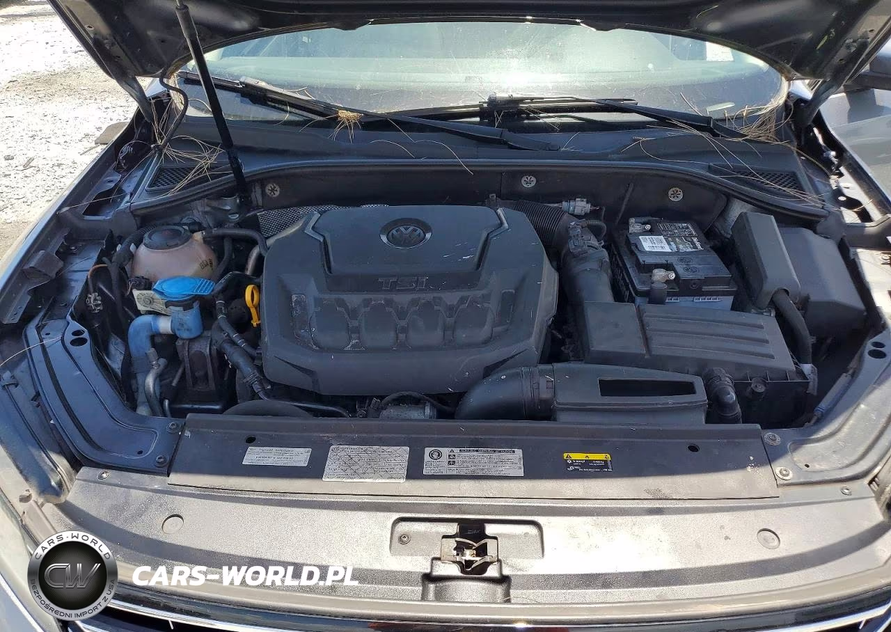 2018 Volkswagen Passat S-R-Line VIN:1VWAA7A33JC001773 - 11