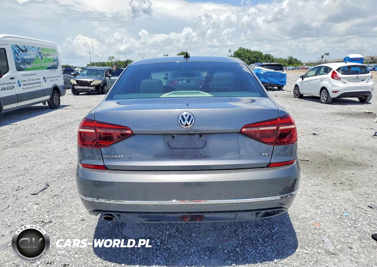 2018 Volkswagen Passat S-R-Line VIN:1VWAA7A33JC001773 - 6