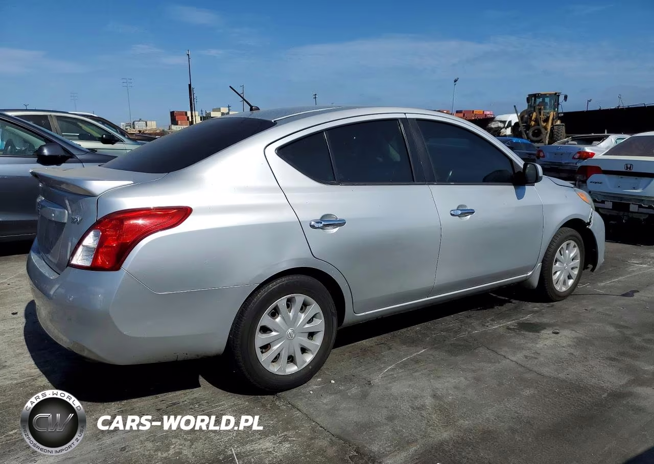 2014 Nissan Versa 1.6 S VIN:3N1CN7AP0EL850632 - 3
