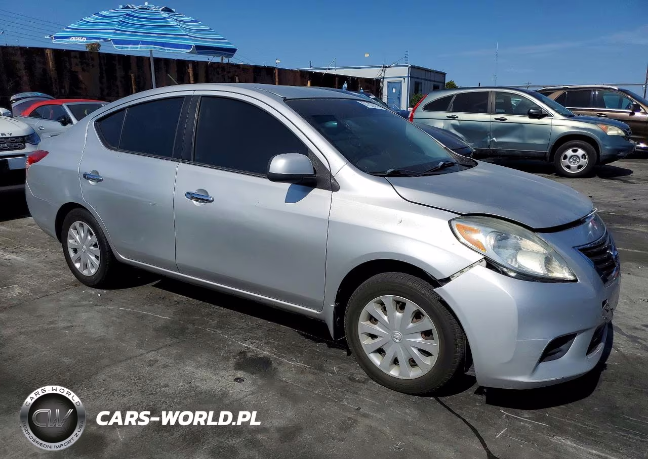2014 Nissan Versa 1.6 S VIN:3N1CN7AP0EL850632 - 4