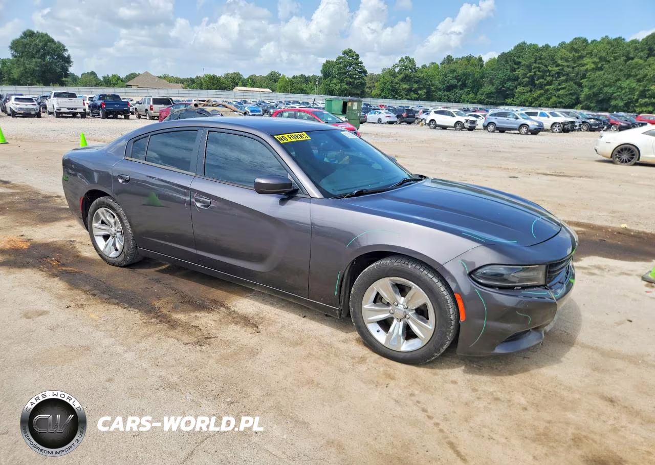 2016 Dodge Charger Sxt VIN:2C3CDXHG7GH355611 - 4