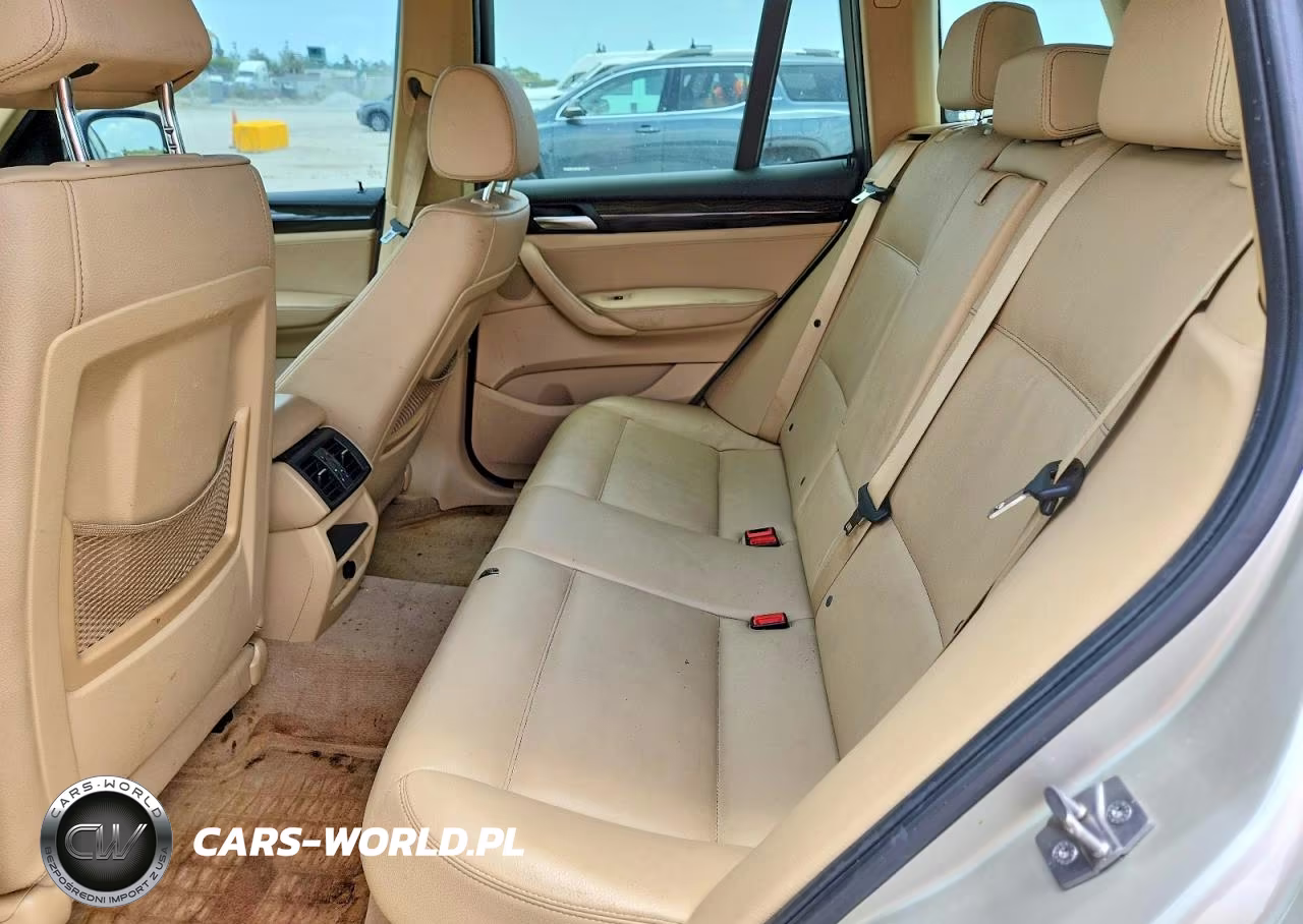 2011 BMW X3 xDrive28I VIN:5UXWX5C5XBL705124 - 11