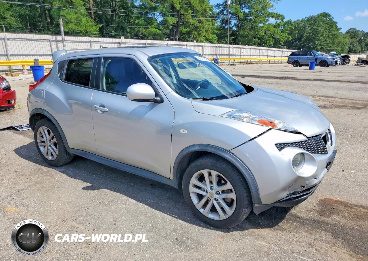 2013 Nissan Juke S VIN:JN8AF5MR7DT204926 - 4