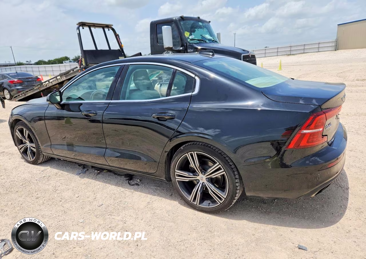2019 Volvo S60 T5 Inscription VIN:7JR102FL1KG003504 - 2