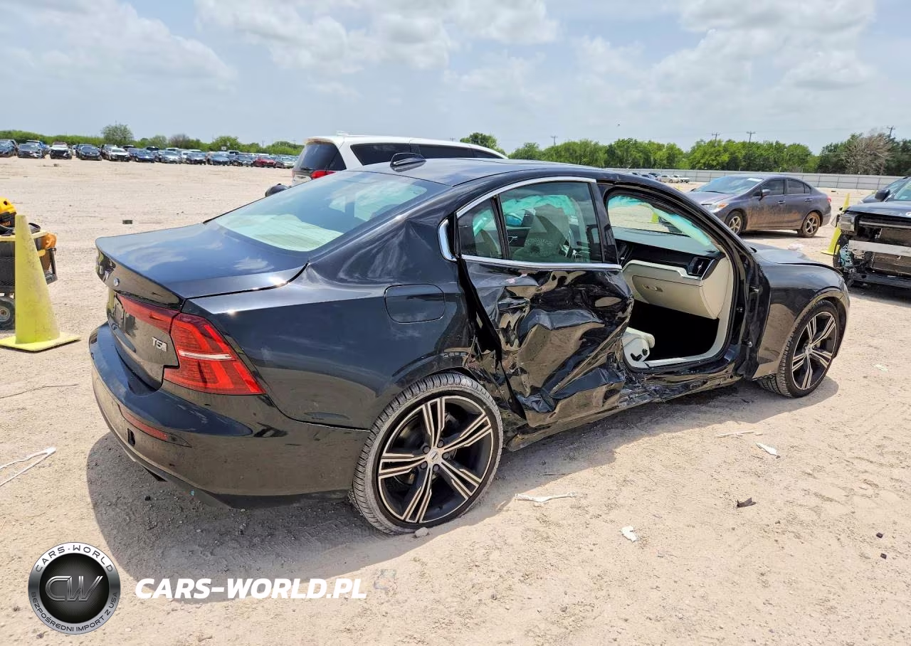 2019 Volvo S60 T5 Inscription VIN:7JR102FL1KG003504 - 3