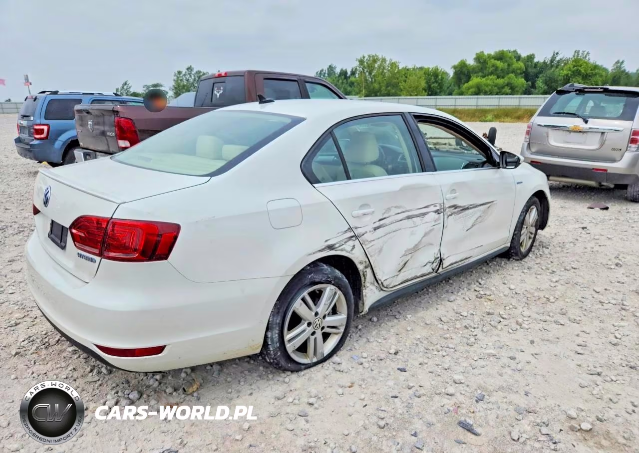 2014 Volkswagen Jetta Hybrid VIN:3VW637AJ4EM214587 - 3
