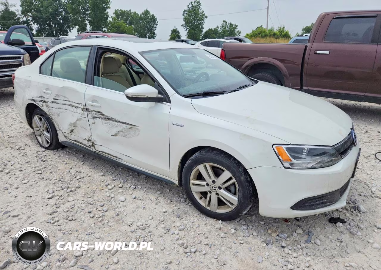 2014 Volkswagen Jetta Hybrid VIN:3VW637AJ4EM214587 - 4