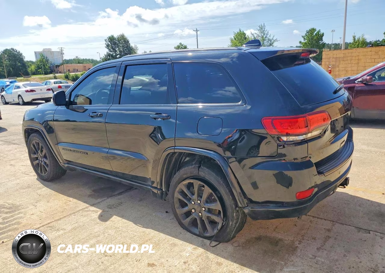 2017 Jeep Grand Cherokee Laredo VIN:1C4RJEAG5HC888378 - 2