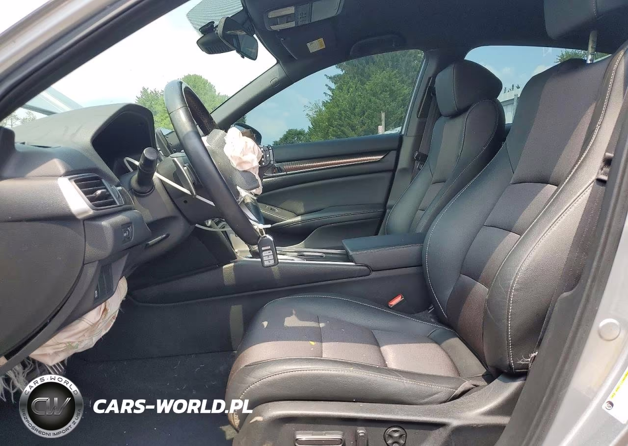 2019 Honda Accord Sport VIN:1HGCV1F32KA076548 - 7