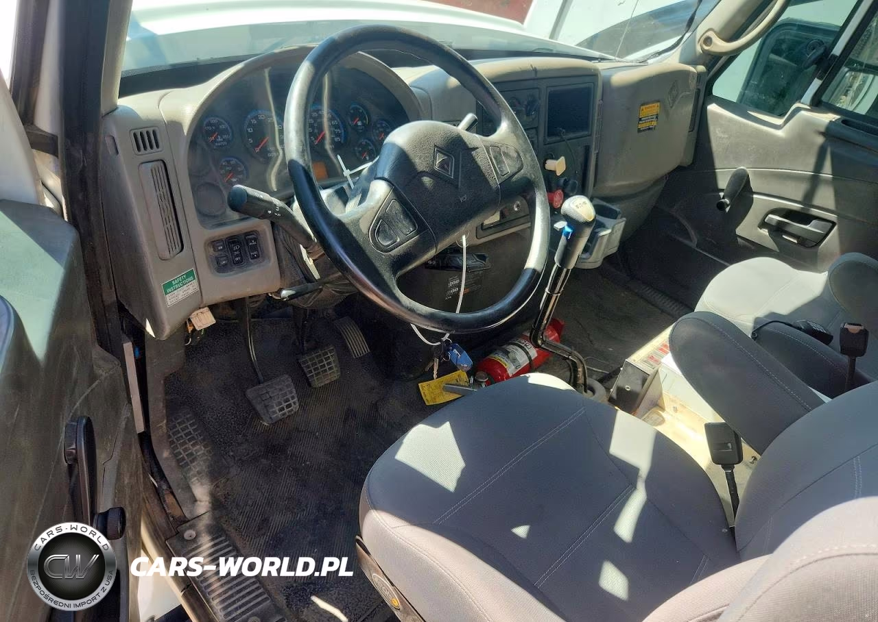 2009 International 7500 Crane Truck VIN:1HTWNAZT99J108139 - 8