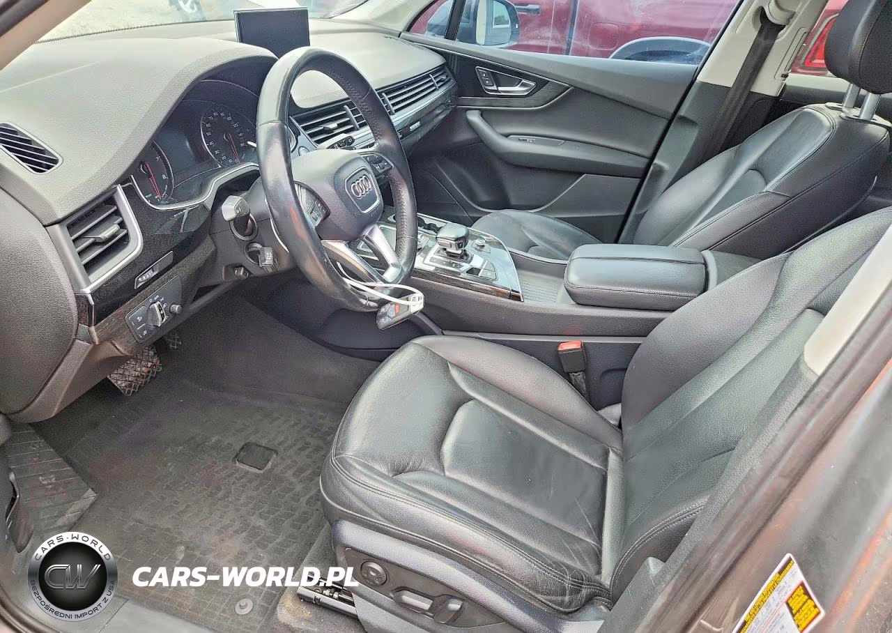 2017 Audi Q7 Premium Plus VIN:WA1LAAF71HD004559 - 7