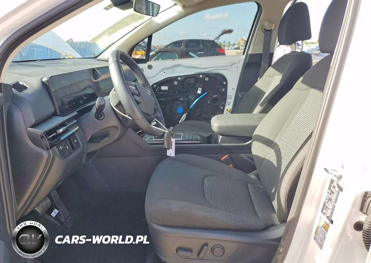 2026 Kia Sportage Lx VIN:5XYK23DF9TG435195 - 7