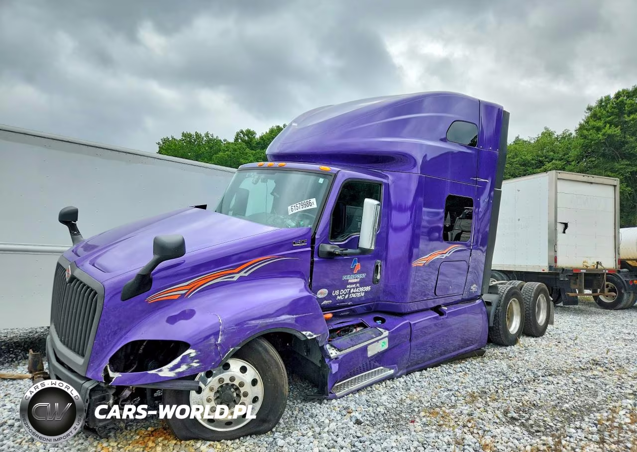 2023 International Lt62F Semi Truck – zdjęcie 1 z 13