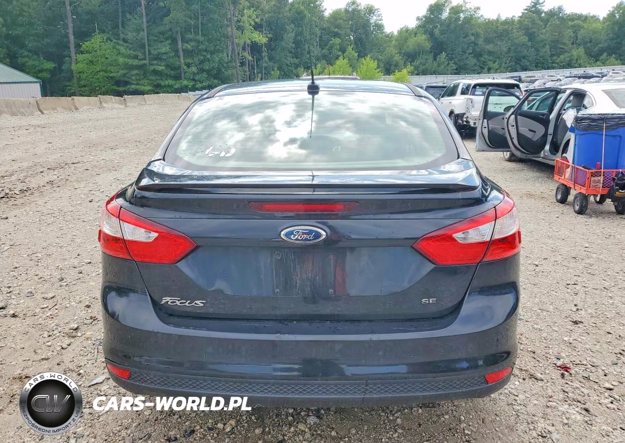 2012 Ford Focus Se VIN:1FAHP3F26CL137753 - 6