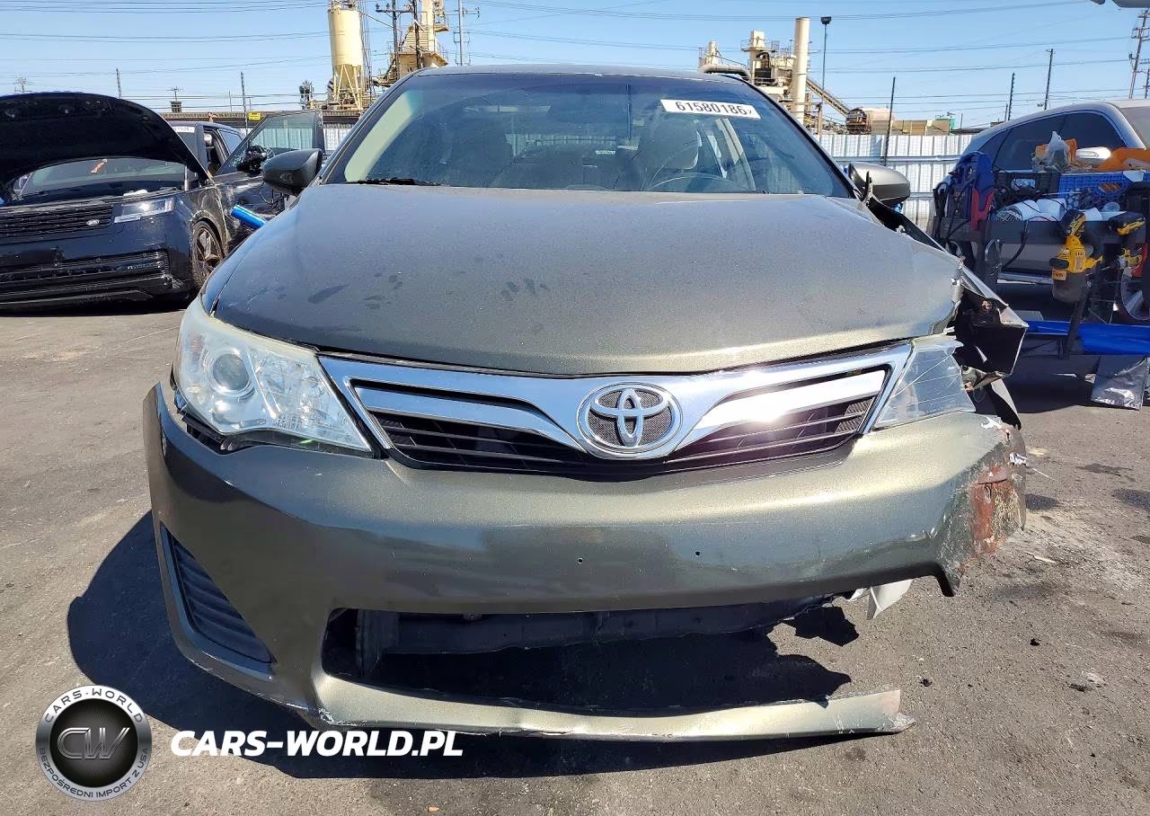 2014 Toyota Camry Le VIN:4T4BF1FK2ER386766 - 5