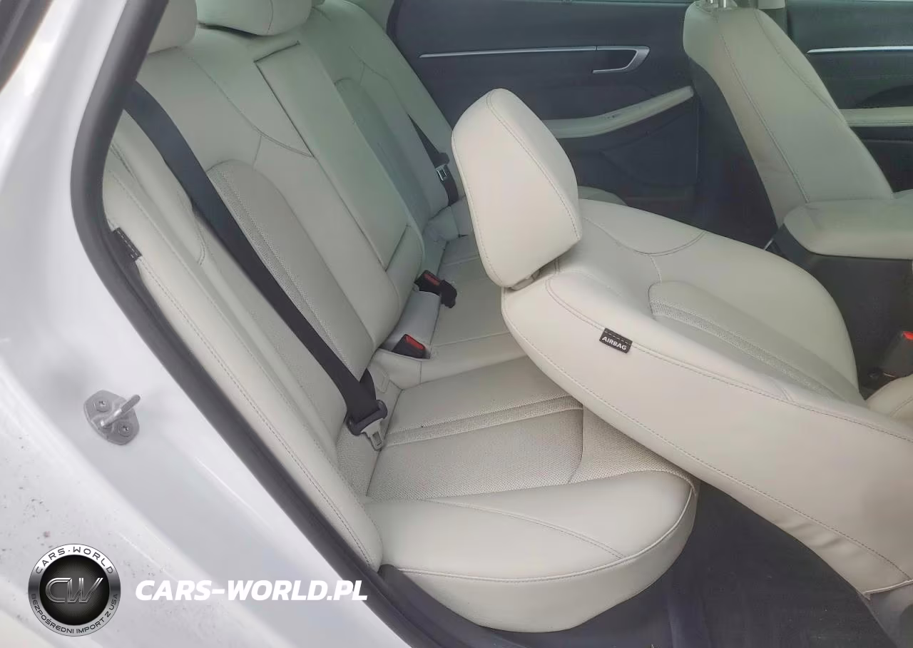 2024 Hyundai Sonata Hybrid Limited VIN:KMHL54JJ5RA099978 - 10