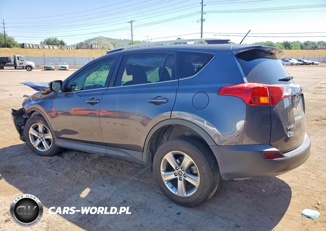 2015 Toyota Rav4 Xle VIN:2T3RFREV0FW395686 - 2