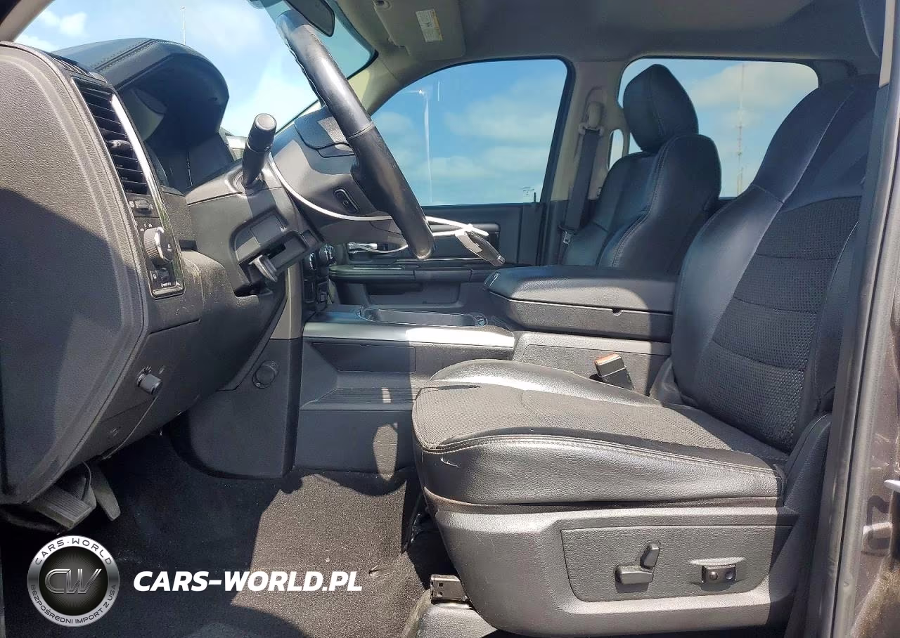 2018 Ram 2500 Slt VIN:3C6UR5DL1JG233091 - 7