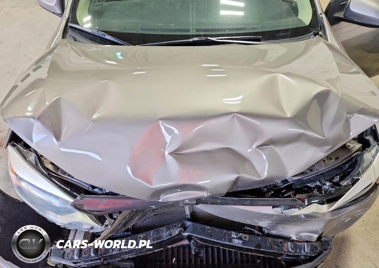 2015 Toyota Corolla Le Eco Plus VIN:5YFBPRHE3FP211703 - 11