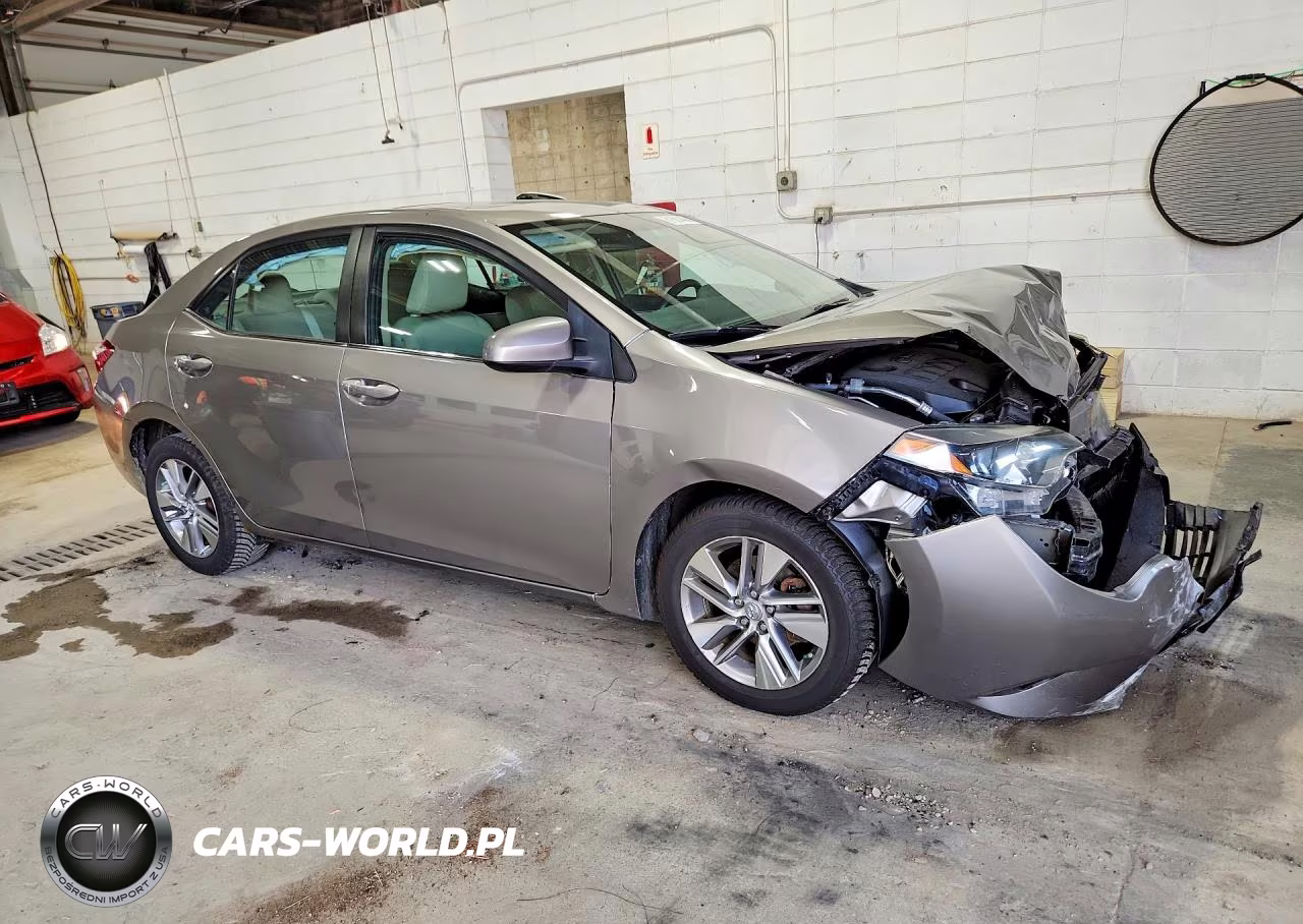 2015 Toyota Corolla Le Eco Plus VIN:5YFBPRHE3FP211703 - 4