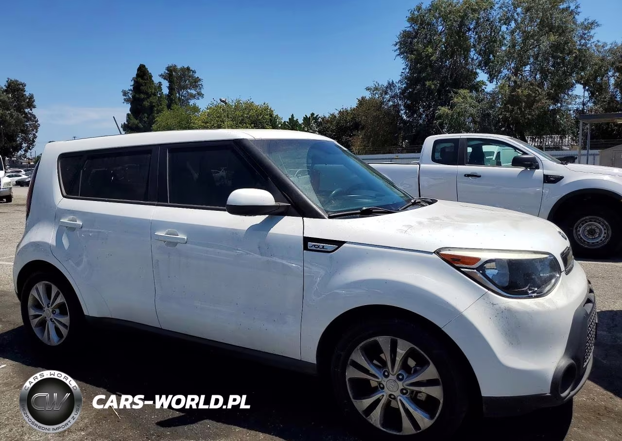 2015 Kia Soul + VIN:KNDJP3A57F7159870 - 4