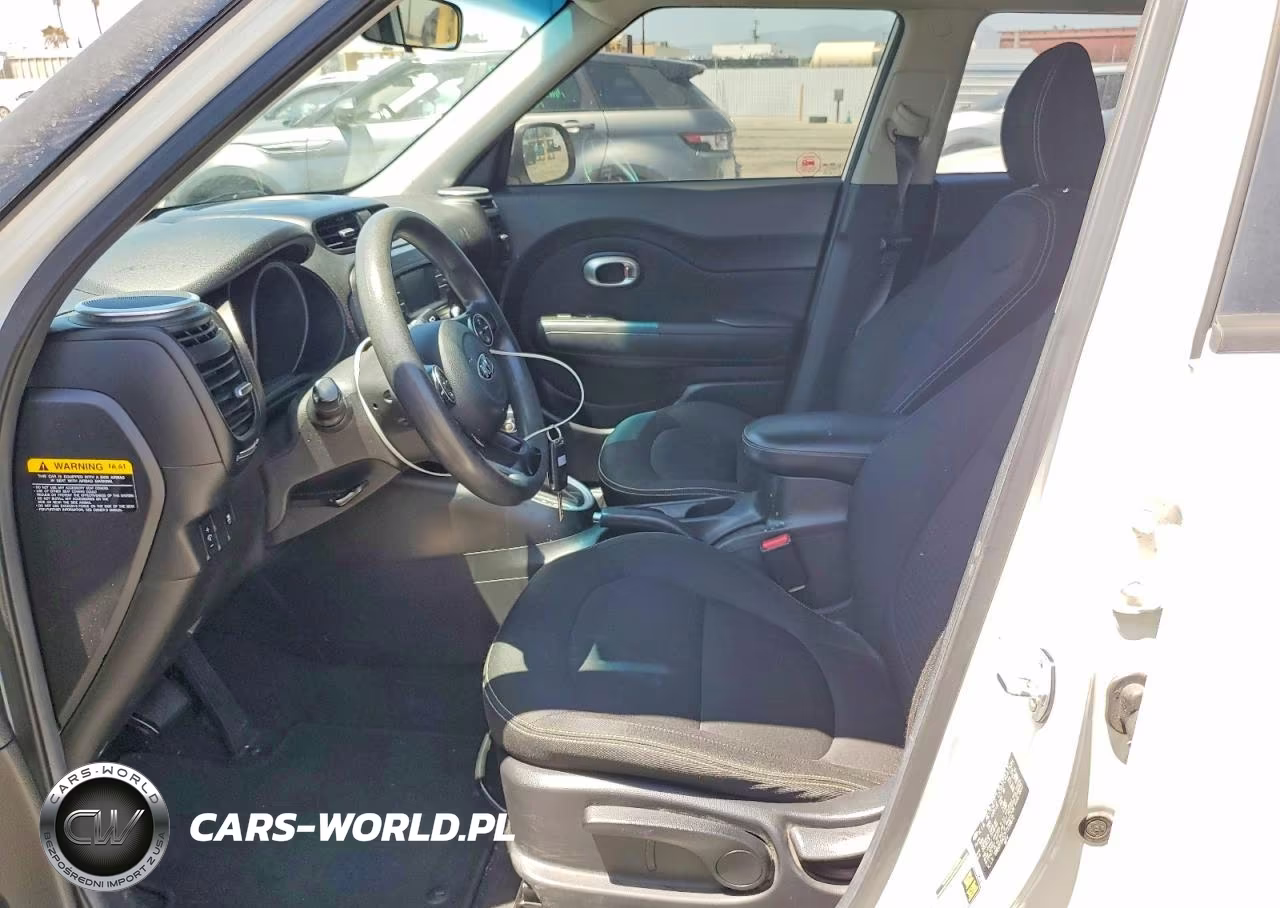 2015 Kia Soul + VIN:KNDJP3A57F7159870 - 7