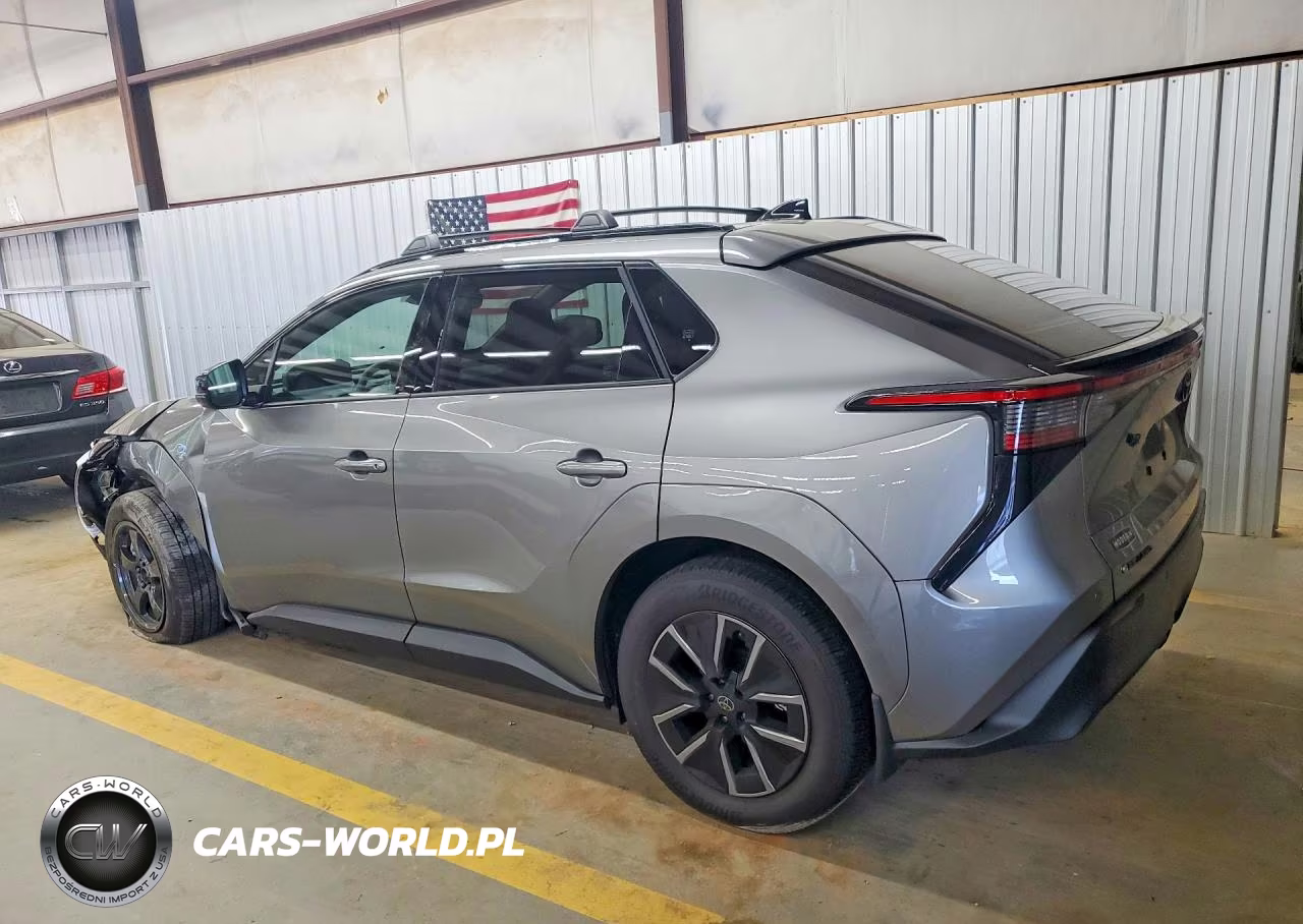 2026 Toyota Bz Xle VIN:JTMBDAFB5TJ013787 - 2